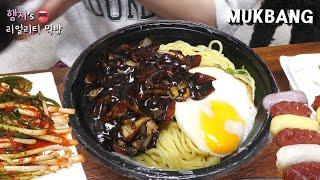 리얼먹방 짜장면 & 직접 담근 파김치  디저트는 소떡소떡 ㅣjjajangmyeon & Spring Onion KimchiㅣREAL SOUNDㅣASMR MUKBANGㅣ