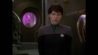 Garak lets loose on Ezri while she tries to butter him up about betraying his people