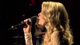 LeAnn Rimes Performs The Rose  with The Gay Mens Chorus of Los Angeles