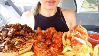 ASMR EATING CAR MUKBANG KOREAN SPICY FRIED CHICKEN & FRIES 먹방 REAL SOUND TWILIGHT SHOW