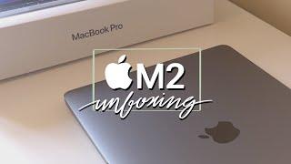 M2 macbook pro unboxing  space grey 8 gb  aesthetic set-up + accessories  air vs. pro school