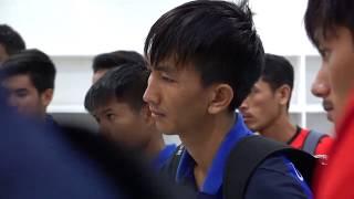 Felix Dalmas Encourages his players after lost U22 Myanmar