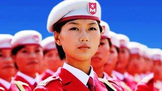 Китайские девушки на параде Воинственная красота КАТЮША на китайском языке