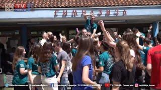 Maturanti Prijepoljske gimnazije proslavili kraj školovanja
