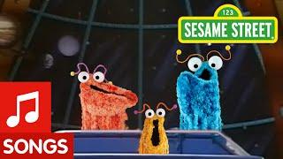 Sesame Street Yip Yips Sing Their Martian Family Song