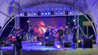 Thalaivan Silambarasan TR sings Loosu Penne at Yuvan s birthday party  U1  Simbu  STR