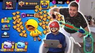  MÓJ BRAT WBIJA 10 000 PUCHARKÓW a ja GO  w BRAWL STARS  *będzie łysy?*