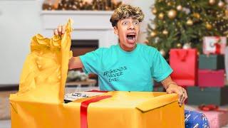 Opening my DREAM Christmas Present