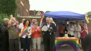 NY1 Queens LGBTQ Activists Celebrate Supreme Court Ruling with Wedding Cake