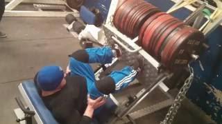 IFBB Pro Lee Powell training legs