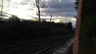 Tyne and Wear Metro - Metrocars 4052 and 4076 arriving at Howdon 10102020