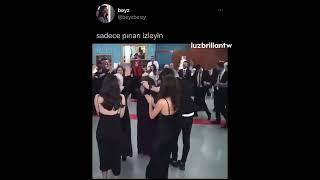 Pınar Deniz Kurtlarını Döküyor