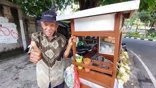 BABEH KARSA PENJUAL LAKSA BETAWI LEGENDARIS JUALAN SEJAK UMUR 13 TAHUN  INDONESIAN STREET FOOD