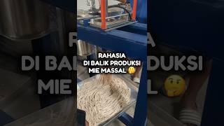 RAHASIA DI BALIK PRODUKSI MIE MASSAL #shorts #mie #mieayam #cetakan #miegoreng #caramembuat