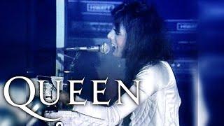 Queen - White Queen As It Began PRE-AUTOTUNE 1974 - 1977 Queen Live Montage