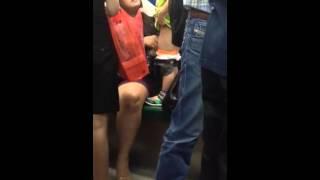 China Mom lets kid pee in mrt