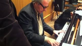Lalo Schifrin gives instructions on playing his music