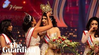 Mrs World grabs crown from head of ‘Mrs Sri Lanka’ in on-stage fracas