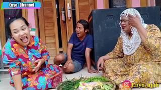 Spesial di hari ibu  Ceu fiyah dagang sayuran