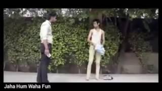 बेवकूफी की भी हद होती है  very funny prank