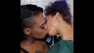 Black Girls Making out