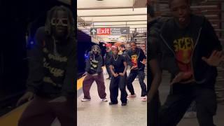 Dancing w TJ & Lisa Quama of DWP Academy in NYC Subway #amapiano #amapianodance #samusic