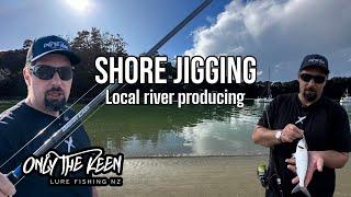 Shore Jigging my local river - first time had so much fun #shorejigging #jigfishing #lightjigging