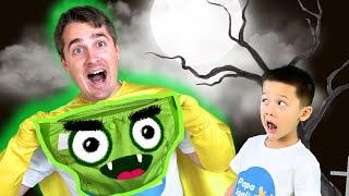 Baby Kings Spooky Diaper  Pretend Play Spooky Stories by Papa Joels English
