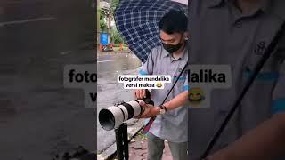 FOTOGRAFER MANDALIKA DI PINGGIR JALAN 