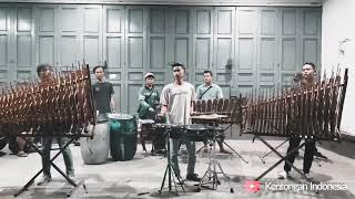 Ego Angklung - Laras Putra Pasir Muncang  LPPS   kentongan Indonesia