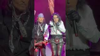 Johnny Depp & @AliceCooper  Rocking New York w @HollywoodVampires