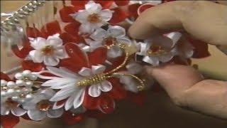 It Takes 10 Years to Become a Professional Craftsman of The Ornamental Hairpin Tsumami Kanzashi