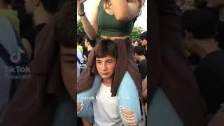 Yazık çocuk  #viral #viralvideo #tiktok #shorts #video #youtubeshorts #videos #shortsvideo