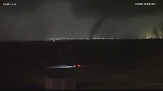Video shows tornado in Edwardsville Illinois