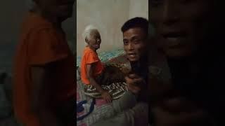 ngakak bareng dan bikin kangen. nenek ini berusia hampir 120tahun.sudah sering pikun