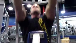 Aaron Heidebreicht trains back and biceps