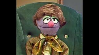 Sesame Street - Leslie Mostly being an uninteresting 2 seasons & done Michael Earl-voiced character