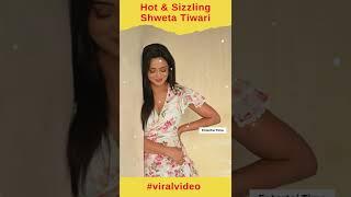 40 Year Old Shweta Tiwari HOT Look#Shorts tatiwari #shwetatiwari #palaktiwari #ytshorts #viralshorts