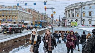 Walking Tour in St Petersburg Russia №233 Nevsky Prospekt in winter  4K street walk