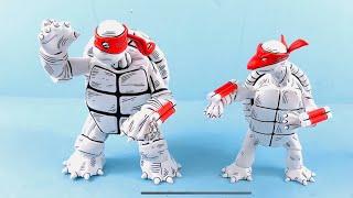 NECA Toys Teenage Mutant Ninja Turtles Black and White FIRST TURTLES Video Review