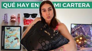 QUÉ HAY EN MI CARTERA  WHATS IN MY BAG - FASHION DIARIES