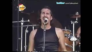 Kargo - Şairin Elinde  Canlı Performans @ Rockn Coke 2004 