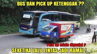 Pick Up Ketenggak Sempat Mundur Minta Diganjal Bus Ikutan Ketenggak Isuzu Giga Hino 500