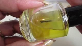 DIY Garlic Cuticle Oil