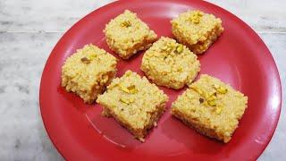 ঘরোয়া উপায়ে বানান দোকানের মত মিষ্টি  Bengali Sweet Recipe  Kalakand দুধ কালাকাঁদ‌Kalakand misti