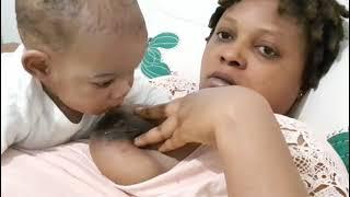 breastfeeding hand expression baby enjoy mummy breast milk