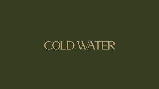 Yvonne Catterfeld - Cold Water  Change Track By Track