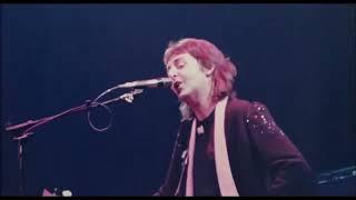 Paul McCartney & Wings - Silly Love Songs video editado