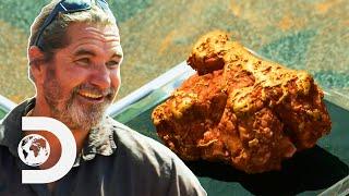 The Ferals Make Target With The BIGGEST Gold Nugget Ever  Aussie Gold Hunters