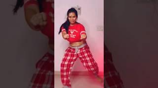 Gaddi Kaali #gaddikaali #nehakakkar #shorts #viral #dance